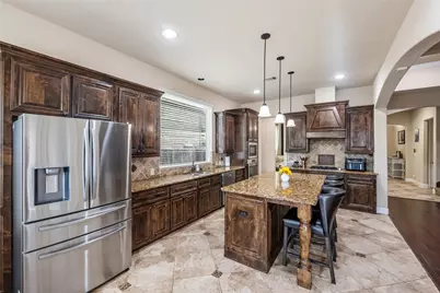 1324 Elkins Hollow Lane, League City, TX 77573 - Photo 12