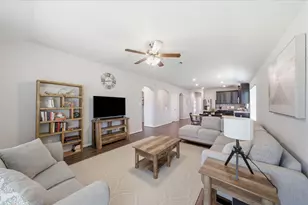 2535 Anderwood Pointe Way, Pearland, TX 77089 - Photo 10