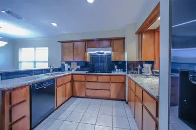 9511 Sharpcrest Street, Houston, TX 77036 - Photo 28