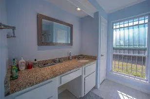 9511 Sharpcrest St, Houston, TX 77036 - Photo 38