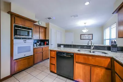 9511 Sharpcrest Street, Houston, TX 77036 - Photo 30