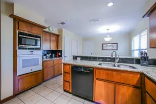 9511 Sharpcrest St, Houston, TX 77036 - Photo 30