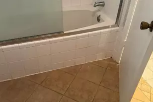 9809 Richmond Ave, Houston, TX 77042 - Photo 22