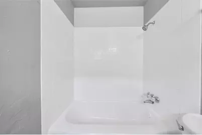 5532 Eskridge Street #6, Houston, TX 77023 - Photo 8