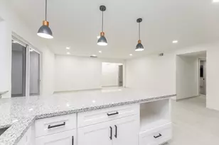 7115 Falling Waters Dr, Spring, TX 77379 - Photo 18