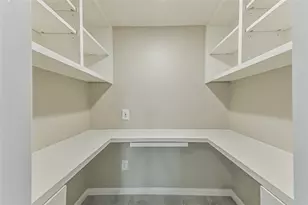 5115 Green Springs Dr, Houston, TX 77066 - Photo 10