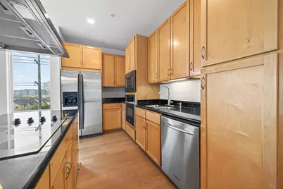 505 Jackson Hill Street #404, Houston, TX 77007 - Photo 4