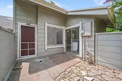 13010 Greenway Chase Court #3010, Houston, TX 77072 - Photo 4