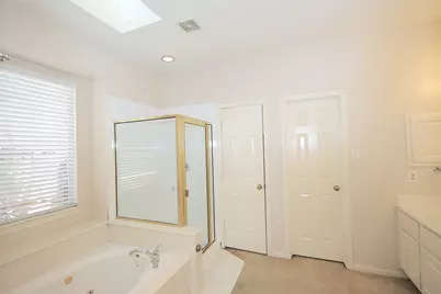 1107 Magnolia Woods Court, Sugar Land, TX 77479 - Photo 14