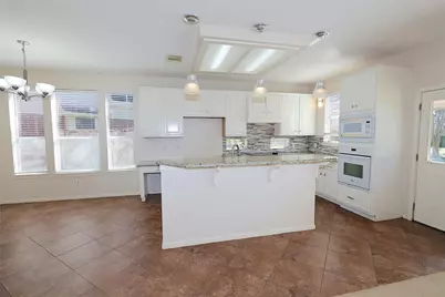 1107 Magnolia Woods Court, Sugar Land, TX 77479 - Photo 6