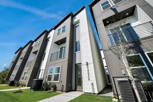 4802 Elysian St, Houston, TX 77009 - Photo 2