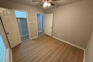 4706 N Wayside, Houston, TX 77028 - Photo 10