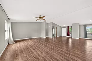 5982 Waukegan Rd, Conroe, TX 77306 - Photo 14
