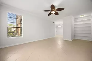 2255 Braeswood Park Dr, Houston, TX 77030 - Photo 10