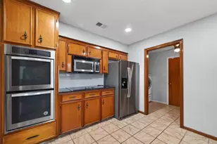 2907 Virginia St, La Marque, TX 77568 - Photo 12