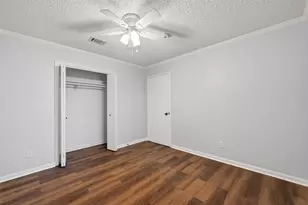 2907 Virginia St, La Marque, TX 77568 - Photo 18