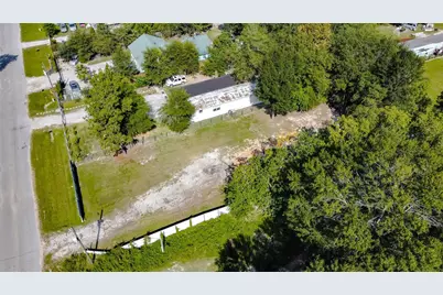 303 County Road 3417, Cleveland, TX 77327 - Photo 4