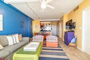 1401 E Beach Dr, Galveston, TX 77550 - Photo 4