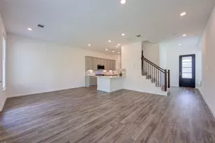609 Royal Arch Dr, Conroe, TX 77304 - Photo 6