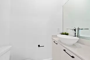 1406 Valentine, Houston, TX 77019 - Photo 28