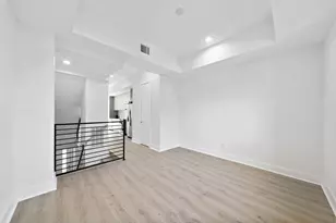 1406 Valentine, Houston, TX 77019 - Photo 10