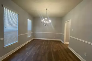 2101 Crestwind Ct, Pearland, TX 77584 - Photo 6