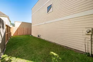 2924 Crawford St, Houston, TX 77004 - Photo 38