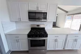 9750 Guest St, Houston, TX 77078 - Photo 6