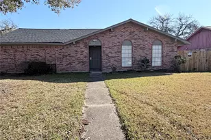 9750 Guest St, Houston, TX 77078 - Photo 1