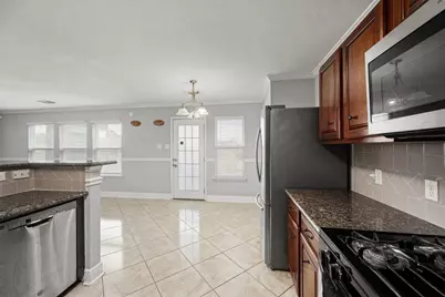 12031 Blade Borough Court, Houston, TX 77089 - Photo 14