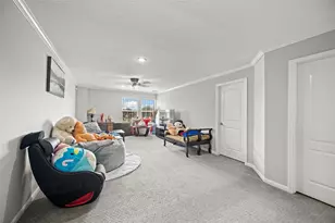 12031 Blade Borough Ct, Houston, TX 77089 - Photo 18