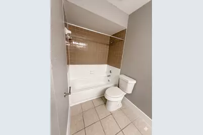 12611 Ashford Meadow Drive #D, Houston, TX 77082 - Photo 10