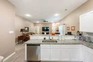 306 Helen St, Cleveland, TX 77328 - Photo 4