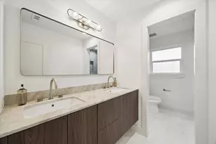 6110 Yarwell Dr, Houston, TX 77096 - Photo 16