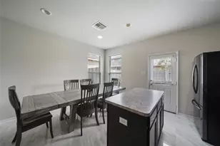 9303 Fuqua Breeze Dr, Houston, TX 77075 - Photo 12