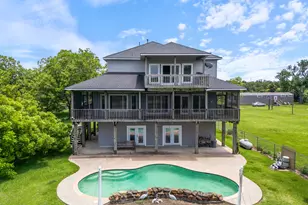 3054 Fm 2611 Rd, Brazoria, TX 77422 - Photo 1