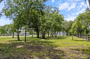 3054 Fm 2611 Rd, Brazoria, TX 77422 - Photo 8