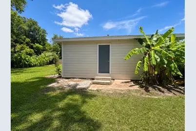 1156 2nd Street, Clute, TX 77531 - Photo 6