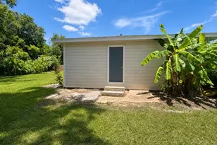 1156 2nd St, Clute, TX 77531 - Photo 6