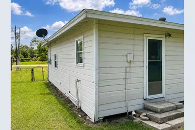 1156 2nd Street, Clute, TX 77531 - Photo 8