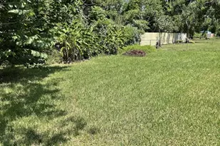 1156 2nd St, Clute, TX 77531 - Photo 14