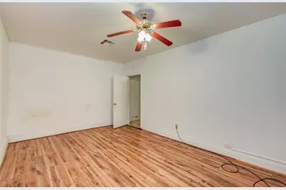 5007 Edfield Street, Houston, TX 77033 - Photo 12