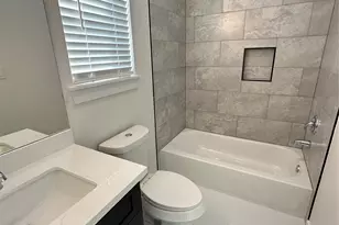 8408 Darien St, Houston, TX 77028 - Photo 14