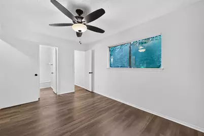 12957 Shannon Hills Drive, Houston, TX 77099 - Photo 24