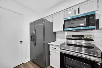 12957 Shannon Hills Drive, Houston, TX 77099 - Photo 20