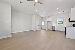6702 Metro Blvd, Houston, TX 77083 - Photo 2