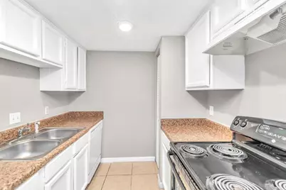 9557 Pagewood Lane #9557, Houston, TX 77063 - Photo 20
