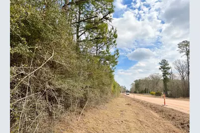 7 Fm 1746, Spurger, TX 77660 - Photo 1