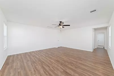 3508 Saxton Green Road, Pearland, TX 77584 - Photo 18