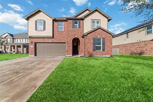 3508 Saxton Green Rd, Pearland, TX 77584 - Photo 2